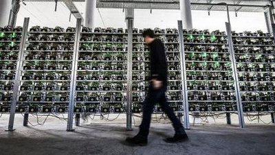 Efficiency in mining farms